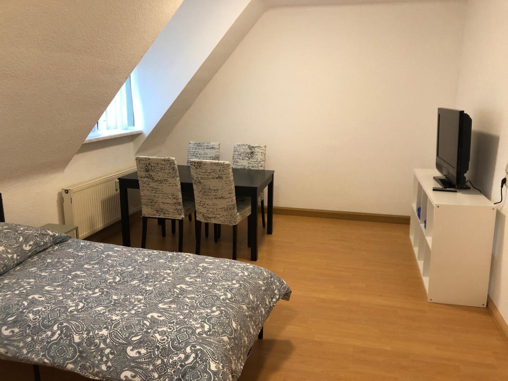 Ferienwohnung Monteurzimmer Haus Arnstadt Esterno foto
